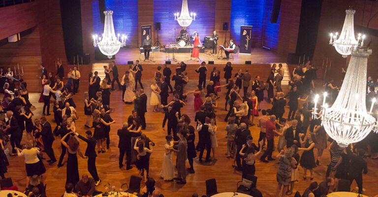 Thüringer Tanzakademie_Frühlingsball.jpg