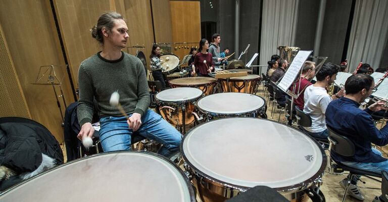 Hochschule für Musik FRANZ LISZT Weimar
PROBE Hochschulsinfonieorchester im Festsaal Fürstenhaus
Foto: Maik Schuck / Weimar